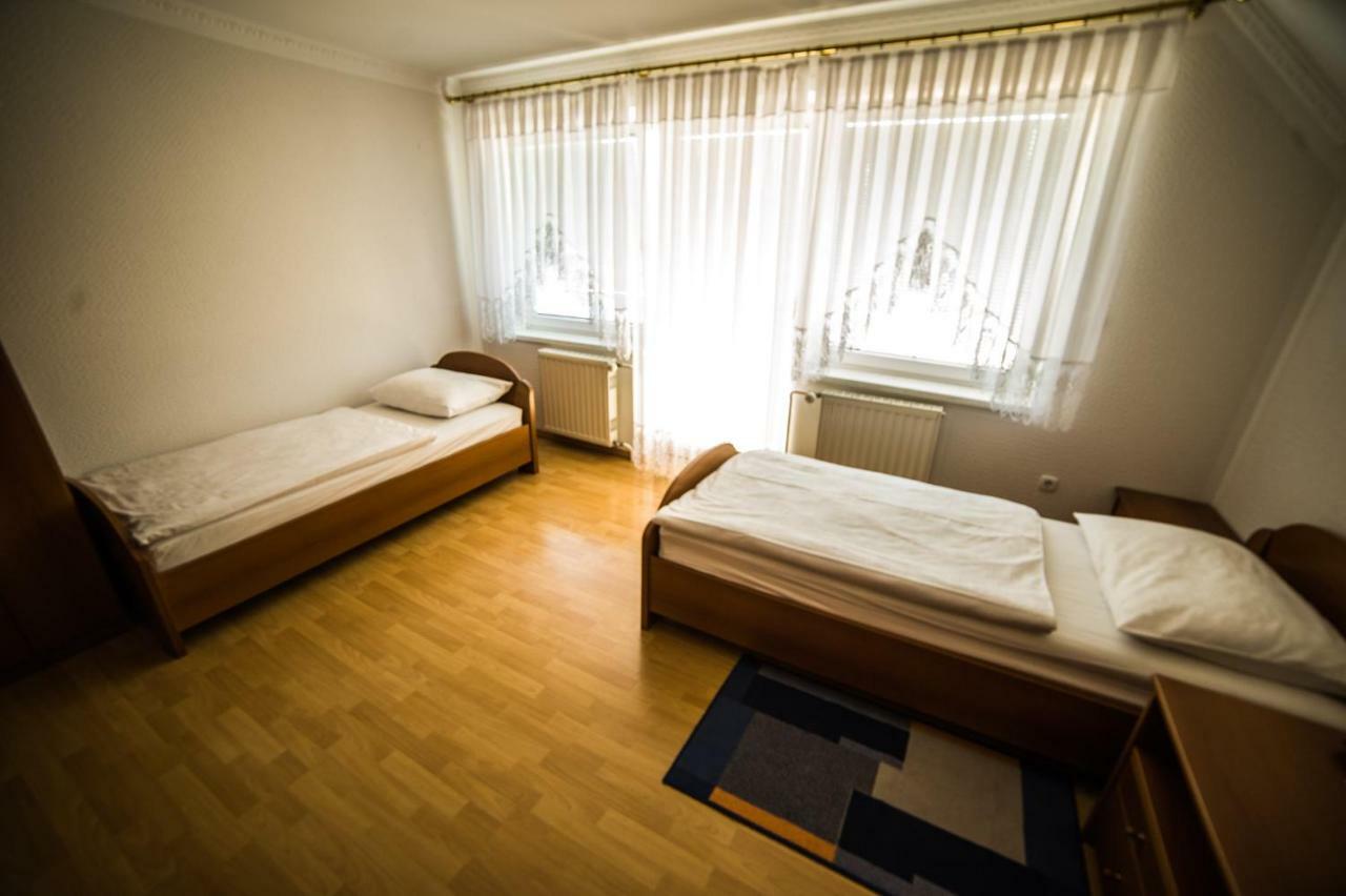 Gostisce Pri Dveh Petelinih Hotel Bled Exterior photo